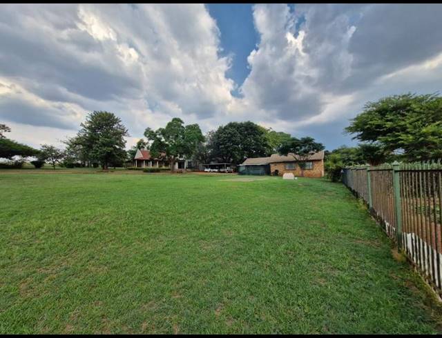 FARM FOR SALE IN MNANDI